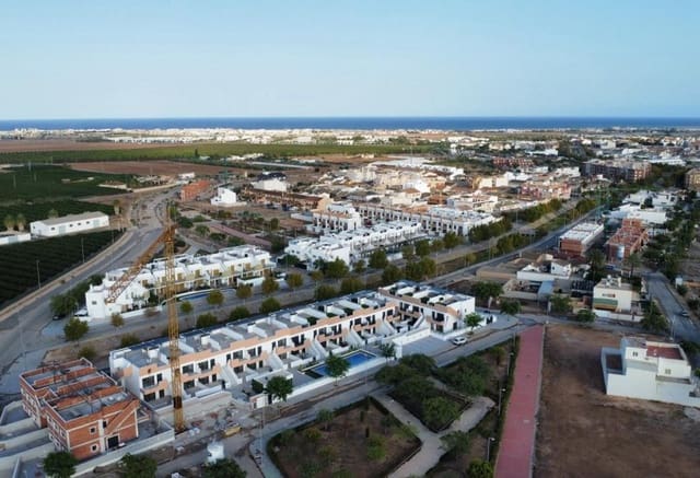 3 chambre Bungalow à vendre à Pilar de la Horadada ciudad, Pilar de la Horadada avec piscine - 285 000 € (Ref: 9360817)