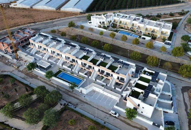 3 chambre Bungalow à vendre à Pilar de la Horadada ciudad, Pilar de la Horadada avec piscine - 285 000 € (Ref: 9360817)