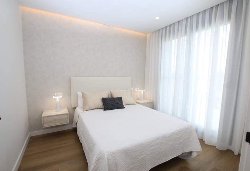 3 bedroom Villa for sale in Pilar de la Horadada - € 725,000 (Ref: 9360819)