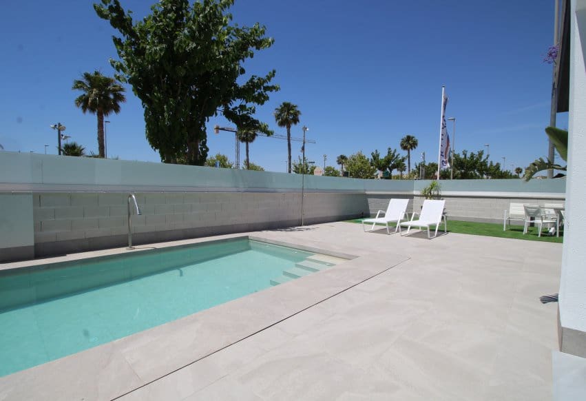 3 bedroom Villa for sale in Pilar de la Horadada - € 725,000 (Ref: 9360819)