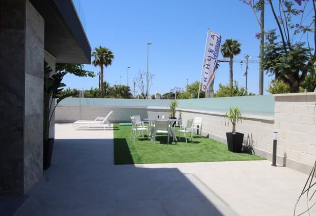 3 soveværelse Villa til salg i Pilar de la Horadada ciudad, Pilar de la Horadada - € 725.000 (Ref: 9360819)