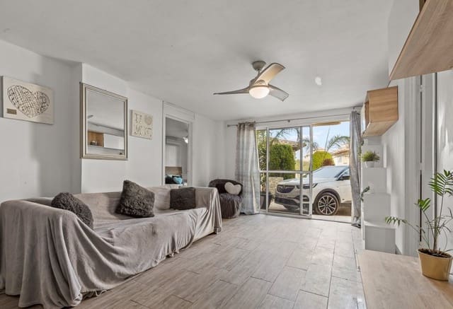 4 sypialnia Willa na sprzedaż w Playa Flamenca, Orihuela z basenem - 399 000 € (Ref: 9360916)