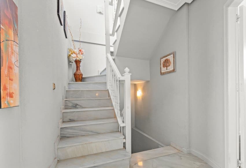 4 soverom Villa til salgs i Playa Flamenca med svømmebasseng - € 399 000 (Ref: 9360916)