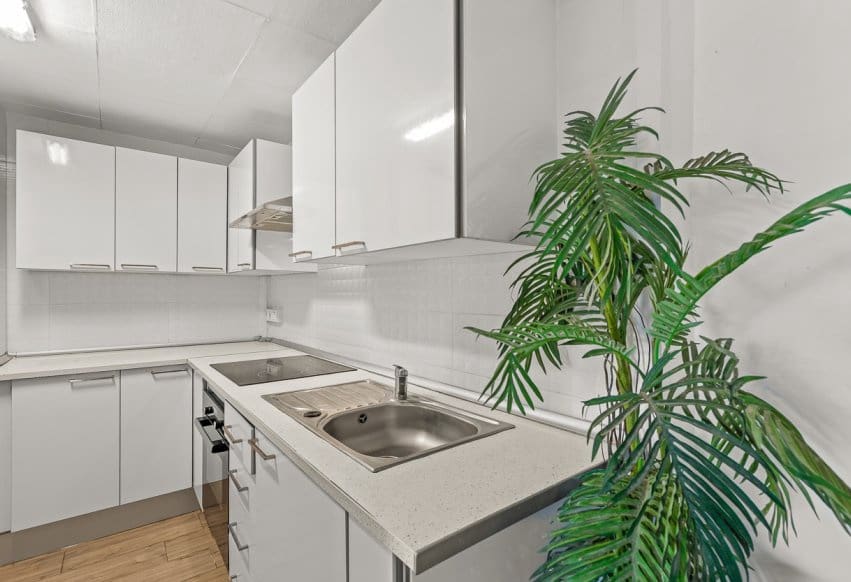 4 soverom Villa til salgs i Playa Flamenca med svømmebasseng - € 399 000 (Ref: 9360916)