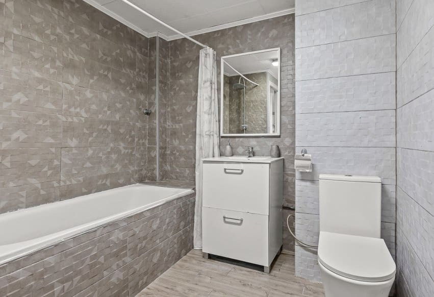 4 soverom Villa til salgs i Playa Flamenca med svømmebasseng - € 399 000 (Ref: 9360916)