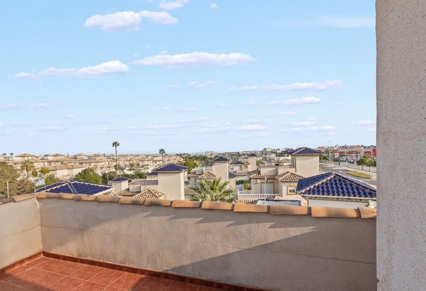 4 soverom Villa til salgs i Playa Flamenca med svømmebasseng - € 399 000 (Ref: 9360916)