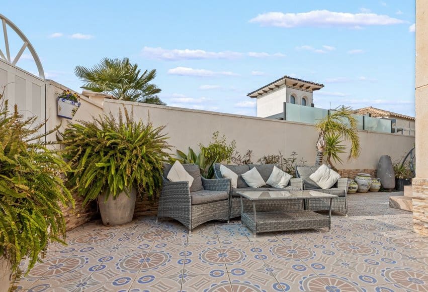 4 soverom Villa til salgs i Playa Flamenca med svømmebasseng - € 399 000 (Ref: 9360916)