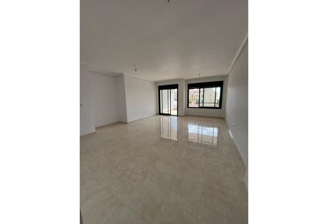 2 slaapkamer Appartement te koop in Las Filipinas met zwembad - € 219.400 (Ref: 9360925)