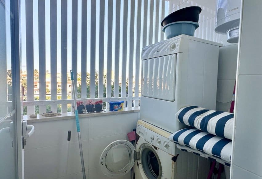 Apartamento Playa de 2 habitaciones en Pilar de la Horadada en venta con piscina - 285.000 € (Ref: 9376490)