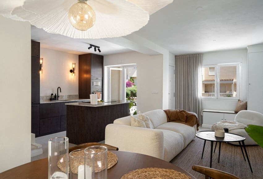 2 makuuhuone Huoneisto myytävänä paikassa Los Altos mukana uima-altaan - 279 000 € (Ref: 9379957)