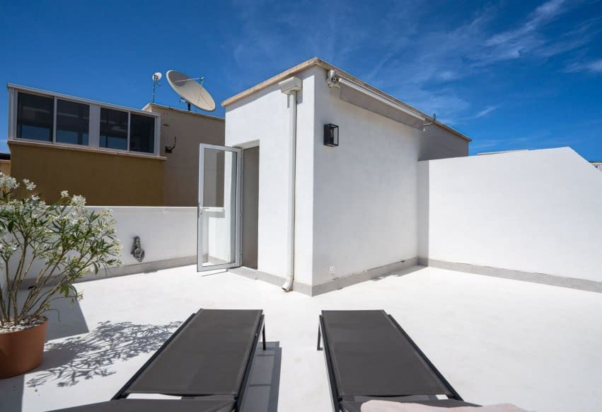 2 makuuhuone Huoneisto myytävänä paikassa Los Altos mukana uima-altaan - 279 000 € (Ref: 9379957)