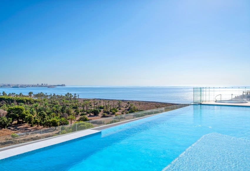 2 slaapkamer Appartement te koop in Orihuela Costa met zwembad - € 369.000 (Ref: 9409970)