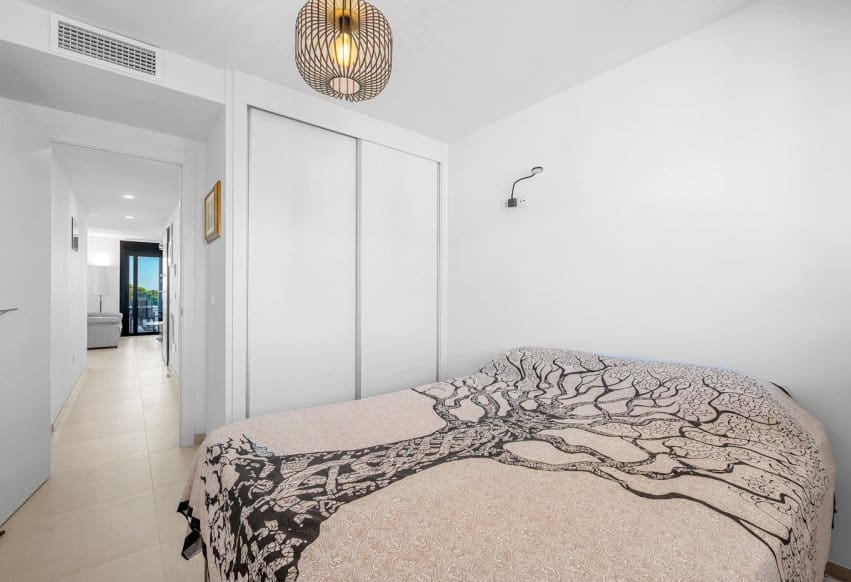 2 slaapkamer Appartement te koop in Orihuela Costa met zwembad - € 369.000 (Ref: 9409970)