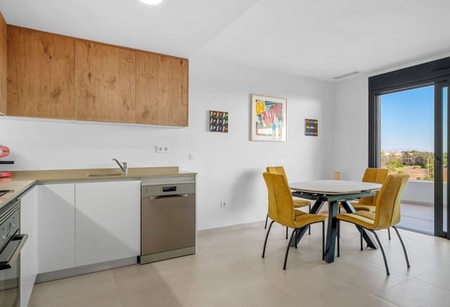 2 slaapkamer Appartement te koop in Punta Prima, Orihuela met zwembad - € 369.000 (Ref: 9409970)