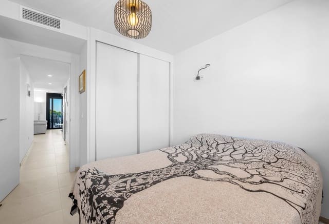 2 slaapkamer Appartement te koop in Punta Prima, Orihuela met zwembad - € 369.000 (Ref: 9409970)