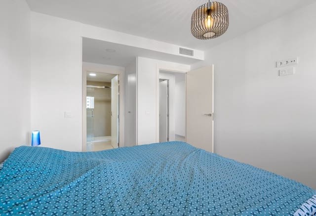 2 slaapkamer Appartement te koop in Punta Prima, Orihuela met zwembad - € 369.000 (Ref: 9409970)