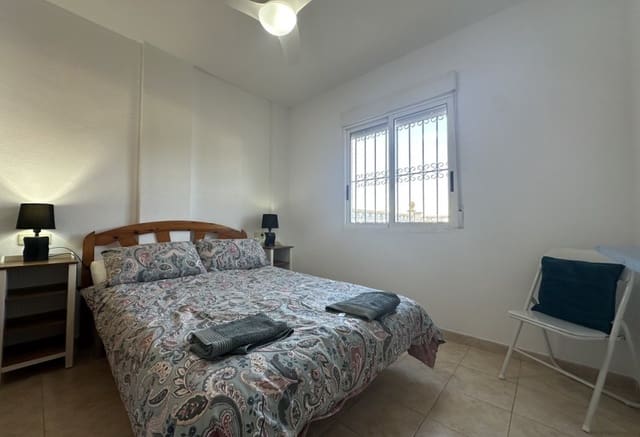 2 soverom Leilighet til salgs i La Zenia, Orihuela med svømmebasseng - € 174 950 (Ref: 9432087)