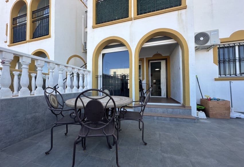 2 bedroom Apartment for sale in La Zenia with pool - € 174,950 (Ref: 9432087)