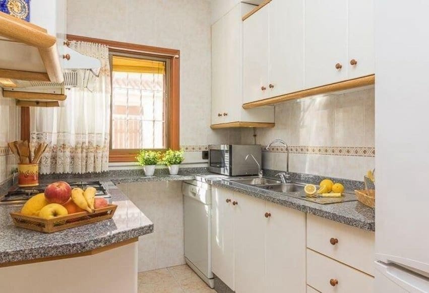3 slaapkamer Appartement te koop in Playa Flamenca met zwembad - € 239.000 (Ref: 9459751)