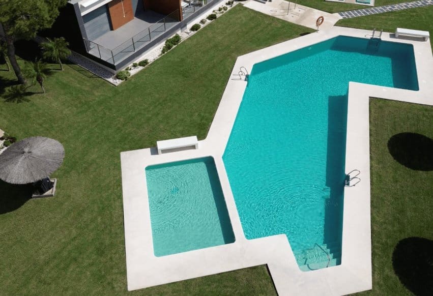 2 Zimmer Apartment zu verkaufen in Villamartin mit Pool - 260.000 € (Ref: 9459752)