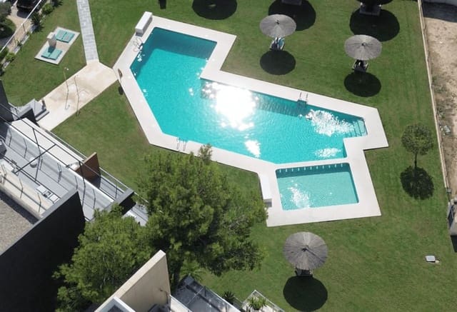 2 Zimmer Apartment zu verkaufen in Villamartin, Orihuela mit Pool - 260.000 € (Ref: 9459752)