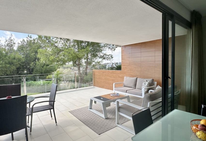 2 Zimmer Apartment zu verkaufen in Villamartin mit Pool - 260.000 € (Ref: 9459752)