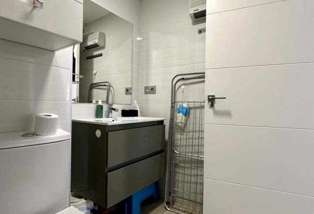 3 soveværelse Lejlighed til salg i Punta Prima, Orihuela med swimmingpool - € 295.000 (Ref: 9459753)