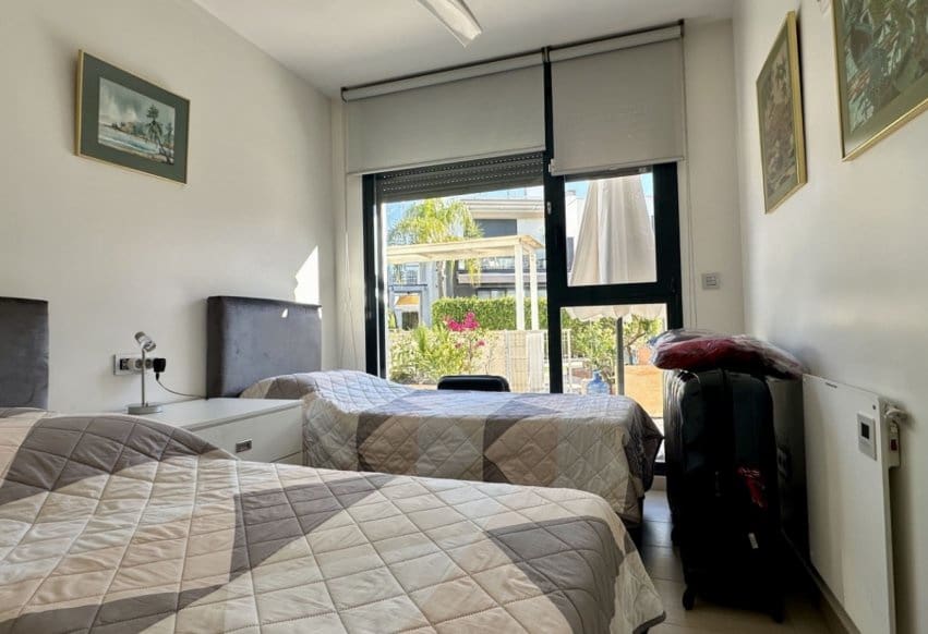 3 sypialnia Apartament na sprzedaż w Orihuela Costa z basenem - 295 000 € (Ref: 9459753)