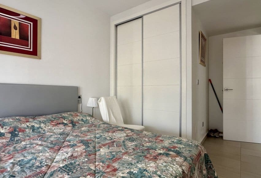 3 sypialnia Apartament na sprzedaż w Orihuela Costa z basenem - 295 000 € (Ref: 9459753)