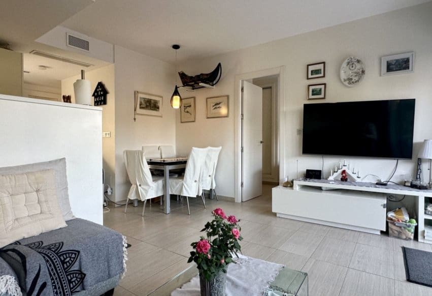 3 sypialnia Apartament na sprzedaż w Orihuela Costa z basenem - 295 000 € (Ref: 9459753)