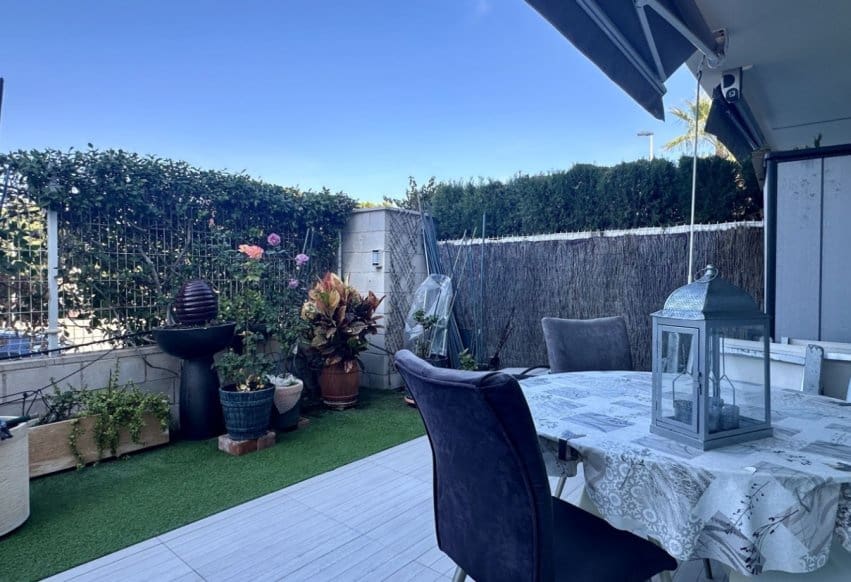 3 sypialnia Apartament na sprzedaż w Orihuela Costa z basenem - 295 000 € (Ref: 9459753)