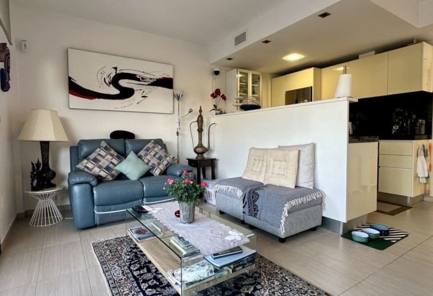 3 sypialnia Apartament na sprzedaż w Orihuela Costa z basenem - 295 000 € (Ref: 9459753)