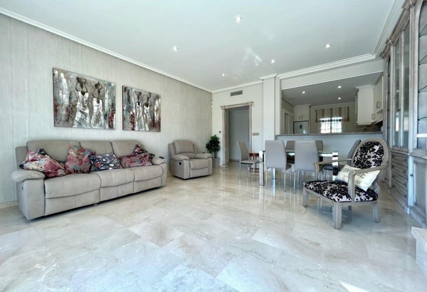 3 soverom Penthouse til salgs i Campoamor med svømmebasseng garasje - € 595 000 (Ref: 9502933)