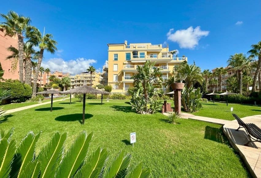 3 soverom Penthouse til salgs i Campoamor med svømmebasseng garasje - € 595 000 (Ref: 9502933)