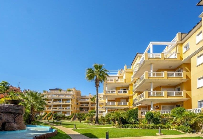 3 soverom Penthouse til salgs i Campoamor med svømmebasseng garasje - € 595 000 (Ref: 9502933)