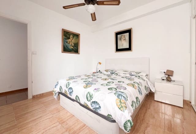 1 bedroom Apartment for sale in Casco Antiguo - Sant Cruz - Ayuntamiento, Alicante / Alacant city - € 255,000 (Ref: 9506289)