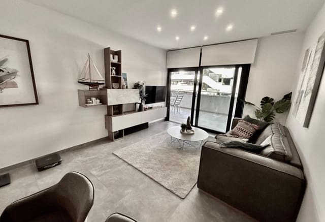 2 bedroom Apartment for sale in Playa Flamenca, Orihuela with pool garage - € 420,000 (Ref: 9506291)