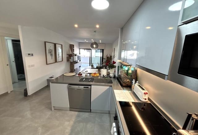 2 bedroom Apartment for sale in Playa Flamenca, Orihuela with pool garage - € 420,000 (Ref: 9506291)