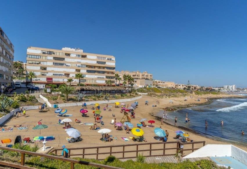 Apartamento Playa de 1 habitación en Cabo Cervera en venta - 169.000 € (Ref: 9506610)