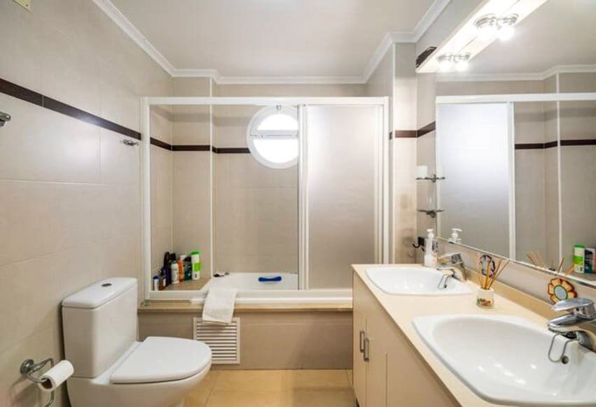 2 Zimmer Strandapartment zu verkaufen in Pilar de la Horadada mit Pool - 270.000 € (Ref: 9506611)