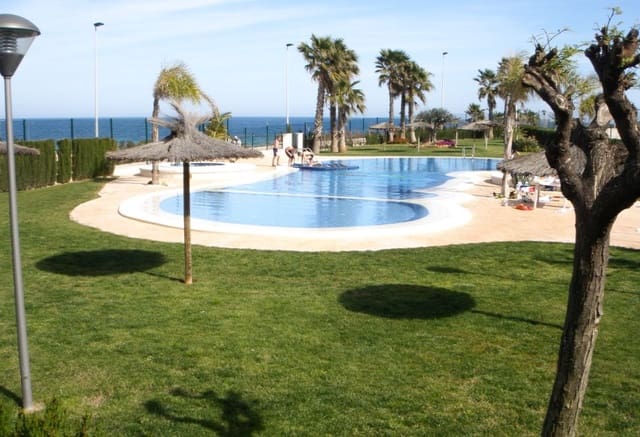2 Zimmer Strandapartment zu verkaufen in Mil Palmeras, Pilar de la Horadada mit Pool - 270.000 € (Ref: 9506611)