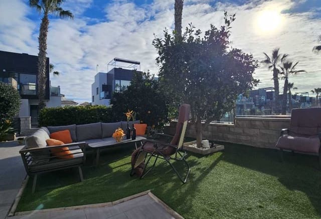 3 bedroom Villa for sale in Orihuela Costa, Orihuela with pool - € 410,000 (Ref: 9523797)