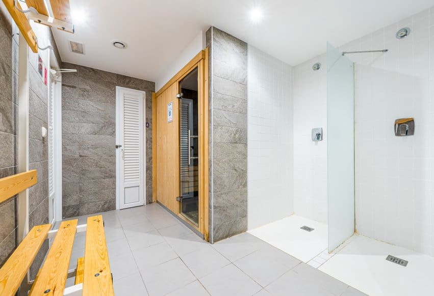 2 Zimmer Strandapartment zu verkaufen in Orihuela Costa mit Pool - 420.000 € (Ref: 9528592)