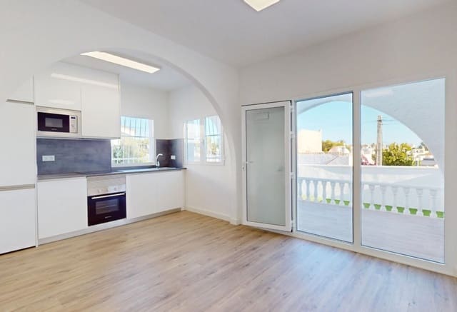 2 soveværelse Bungalow til salg i Villamartin, Orihuela - € 199.000 (Ref: 9564182)