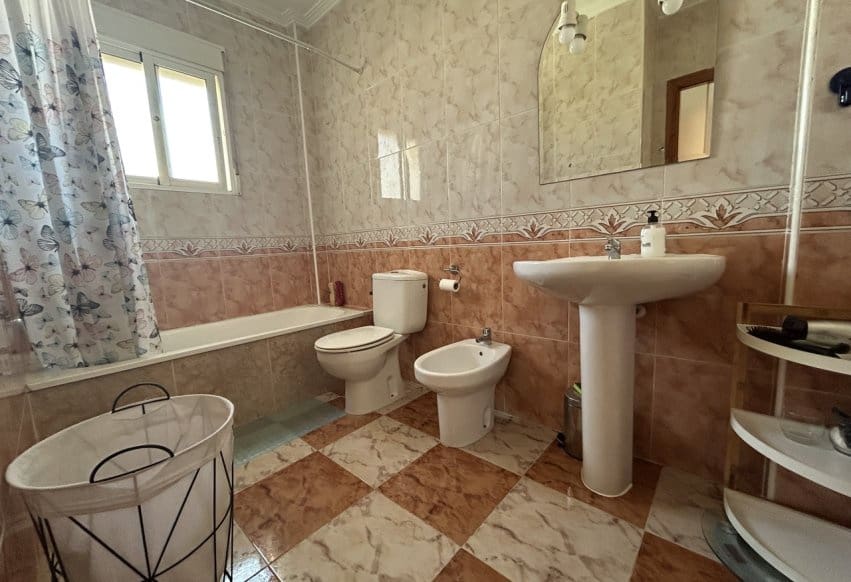 2 bedroom Apartment for sale in Cabo Roig with pool - € 240,000 (Ref: 9588156)