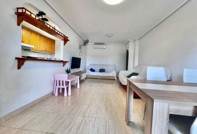 2 makuuhuone Bungalow myytävänä paikassa Mil Palmeras, Pilar de la Horadada mukana uima-altaan - 220 000 € (Ref: 9588157)