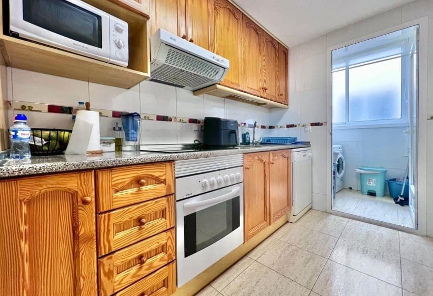 2 makuuhuone Bungalow myytävänä paikassa Pilar de la Horadada mukana uima-altaan - 220 000 € (Ref: 9588157)