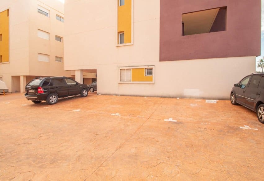 Apartamento de 2 habitaciones en Playa Flamenca en venta con piscina - 249.000 € (Ref: 9609979)