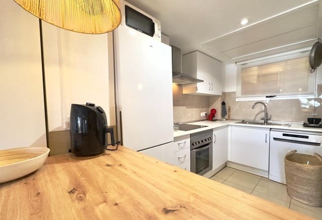 2 chambre Appartement à vendre à Playa Flamenca, Orihuela avec piscine - 249 000 € (Ref: 9609979)