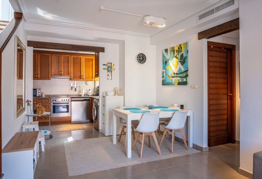 2 Zimmer Bungalow zu verkaufen in Torrevieja mit Pool - 205.000 € (Ref: 9646019)